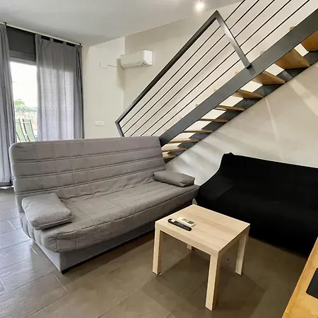 Сasa de vacaciones Con Patio Privado, Piscina Comunitaria Y Aire Acondicionado - Es-9-170 Les Planes del Rei