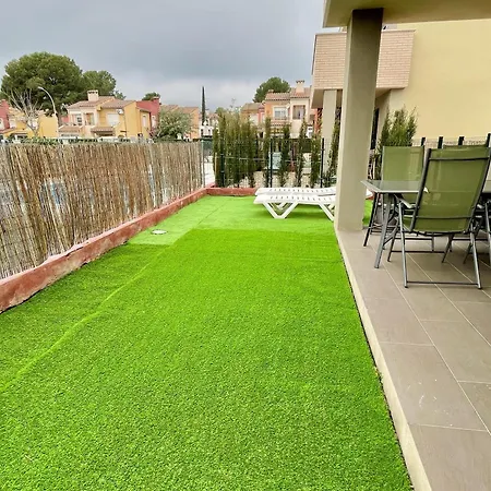 Con Patio Privado, Piscina Comunitaria Y Aire Acondicionado - Es-9-170 Сasa de vacaciones