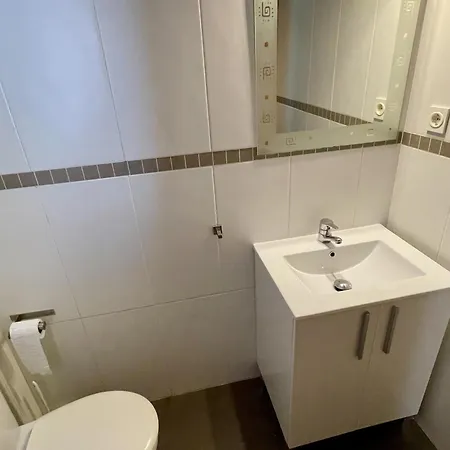 Con Patio Privado, Piscina Comunitaria Y Aire Acondicionado - Es-9-170 Сasa de vacaciones