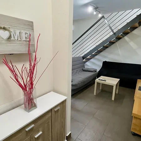 Сasa de vacaciones Con Patio Privado, Piscina Comunitaria Y Aire Acondicionado - Es-9-170