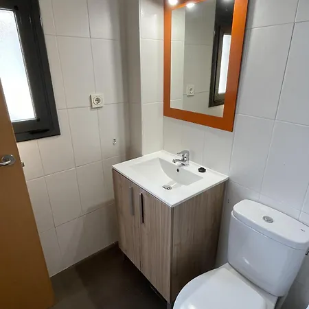 Con Patio Privado, Piscina Comunitaria Y Aire Acondicionado - Es-9-170 Holiday home *
